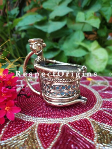 Handmade Brass Figurine Monkey Pen Stand In Dhokra Art; 4 Inches; u602075863_New_db.com