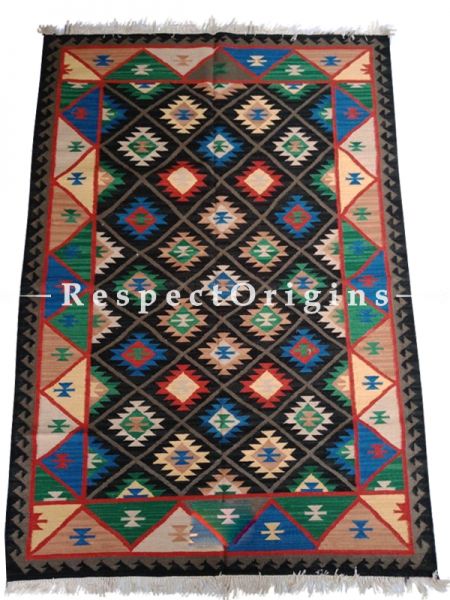 Multi-Color Hand-knitted Carpets ; 5*8 Ft; com