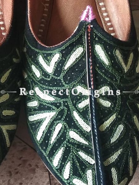 Joyful Camel Leather Soft Ladies Hand Embroidered Green and White Slip-on Jutti Mojari Shoes Size 36/37/38/39; u602075863_New_db.com